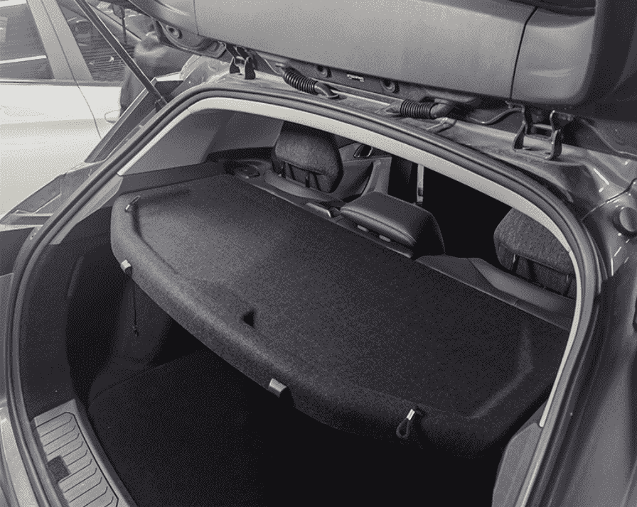 Xevaban.com ở 214 Giải Ph&oacute;ng l&agrave; đơn vị chuy&ecirc;n cung cấp phụ kiện oto, đồ chơi oto, phụ kiện lynkco 06, đồ chơi lynkco 06,&nbsp;xevaban, 214 giải ph&oacute;ng, tấm ngăn cốp lynkco 06, v&aacute;ch ngăn cốp lynkco 06, tấm ngăn h&agrave;nh l&yacute; cốp sau lynkco 06.